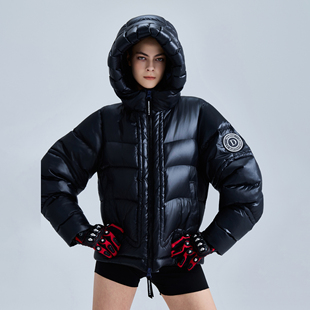 立领内背带短款 D.MARTINA QUEEN奥感N系列90鹅绒服女2025冬款