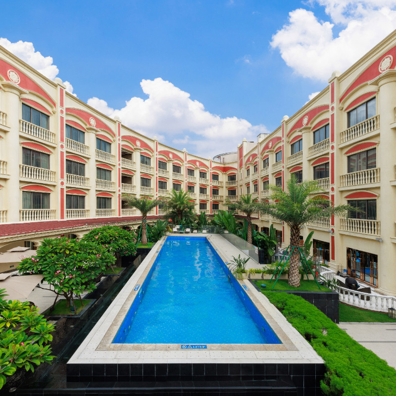 【达人推荐】佛山顺德顺联温德姆酒店豪华房1晚+海鲜美食自助餐