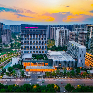 成都温江皇冠假日+双人温泉+双人早餐+双人疗愈项目体验