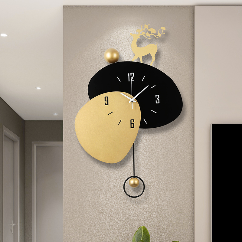 北欧客厅家用免打孔装饰金属挂钟
