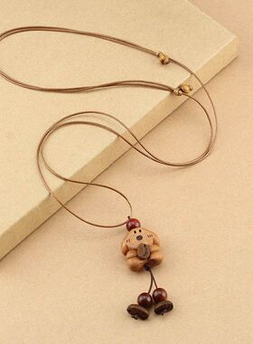 治愈系木质小狗吊坠项链长款简约可爱国风毛衣链长款女闺蜜礼物