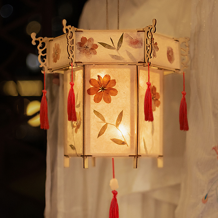 元宵节发光灯笼手工diy材料 新年龙年手提花灯古风花草纸六角宫灯