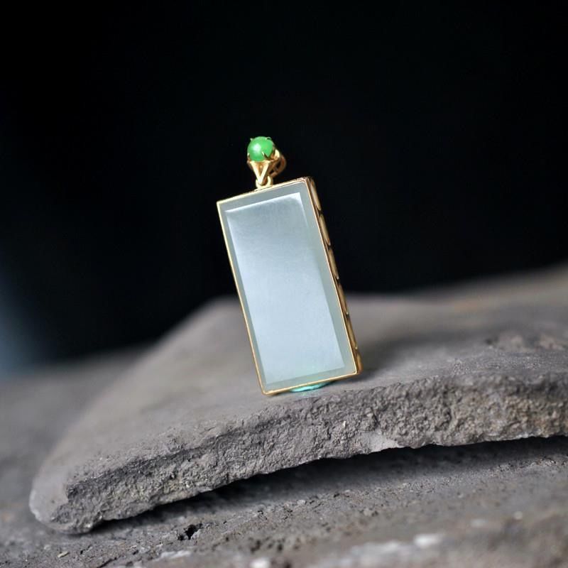 桃花故宫s925银平安无事吊坠阳绿