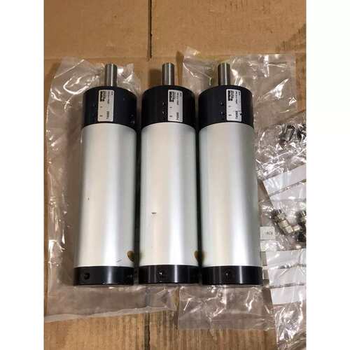 议价气缸74065 最大压力10bar 新的3个