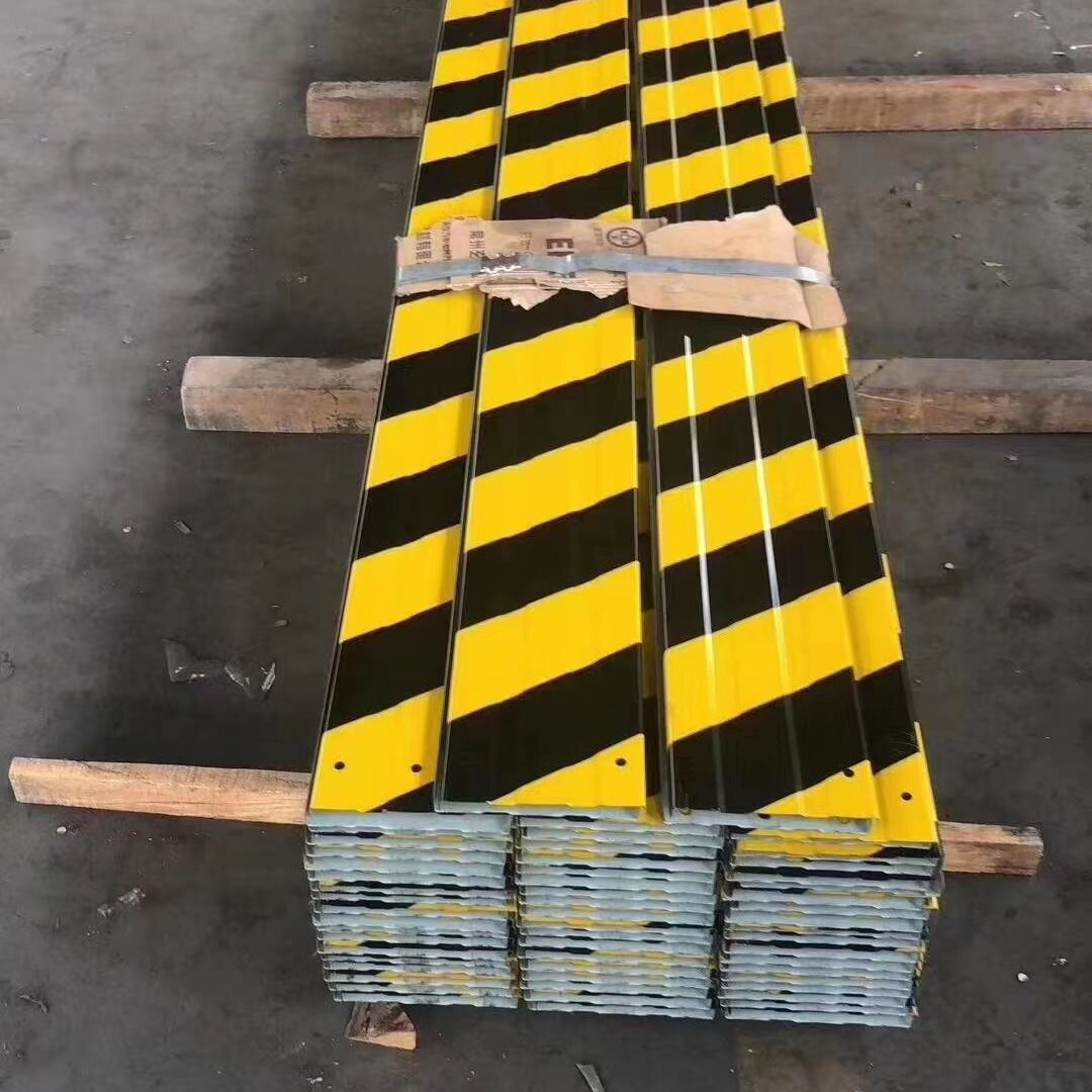 建筑工地脚手架踢脚板楼层镀锌铁皮挡脚板踢脚线安全隔离y带