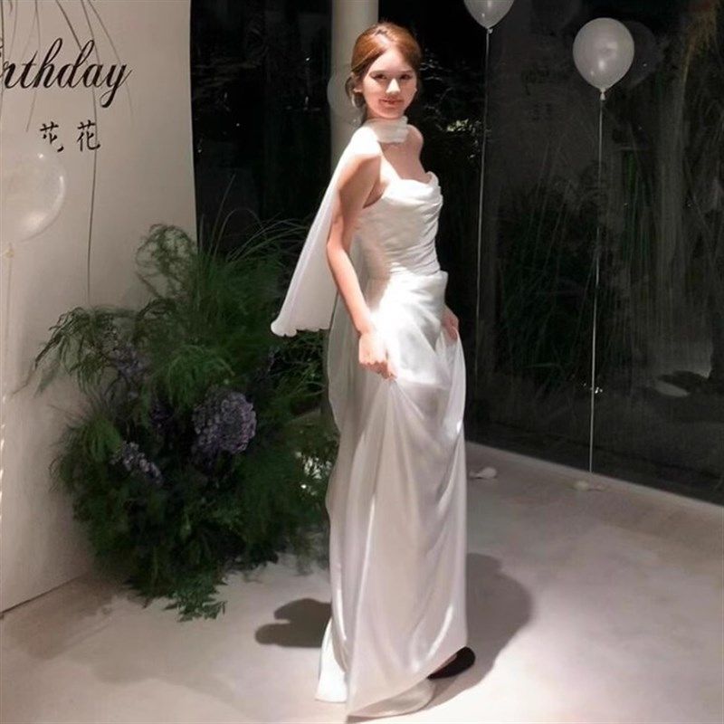 速发抹裙连衣裙成人礼礼服裙高端轻奢小白两穿众色缎面生日胸子长