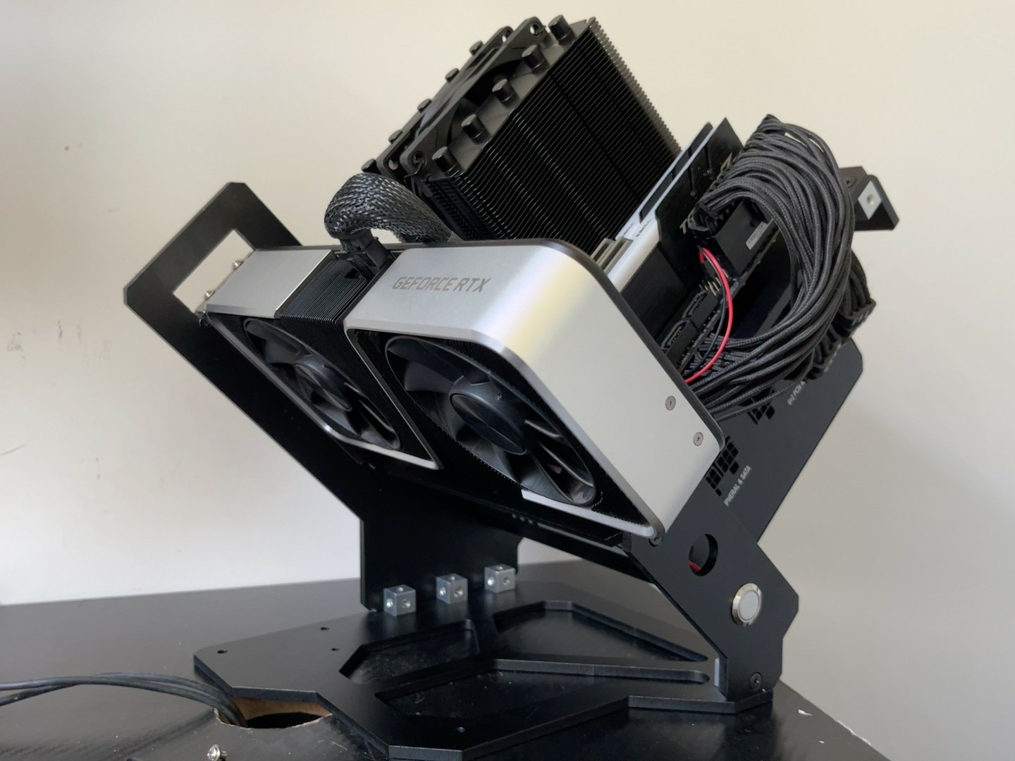 A45 开放式机箱 定制加工5mm铝合金 itx matx atx  任意显卡