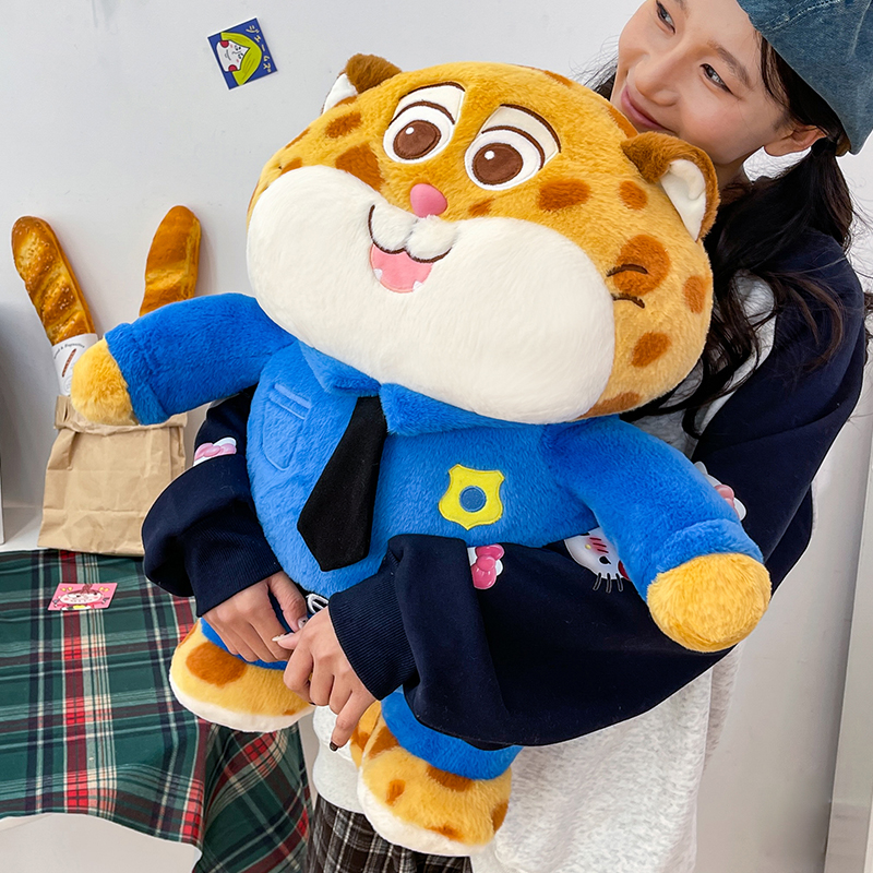 疯狂动物城豹警官毛绒公仔