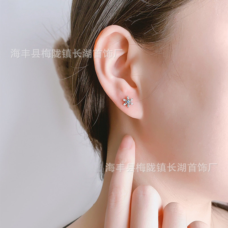 小花朵耳钉女韩系清新小众甜美精致镶钻小花耳饰