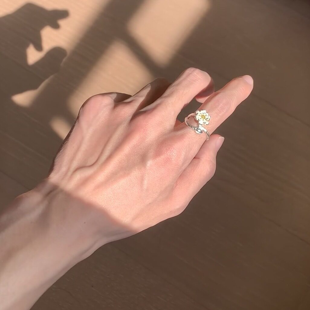 日韩版小清新花朵戒指女简约个性甜美金色荷花戒指莲花开口指环