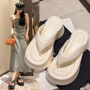 厚底人字拖2026女夏外穿增高6cm 沙滩通勤防滑防臭百搭夹趾凉拖鞋