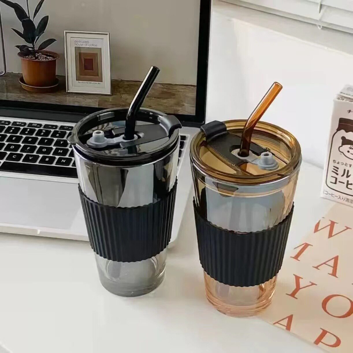 ins风简约咖啡杯透明带盖
