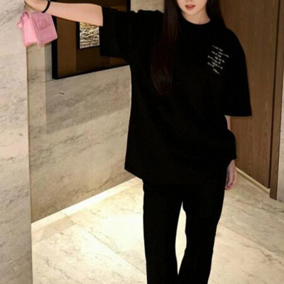 刺绣汉字标语小众T恤复古青少年