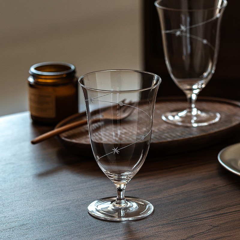水晶玻璃杯女高颜值红酒杯轻奢高级感家用果汁杯鸡尾酒杯子高颜值