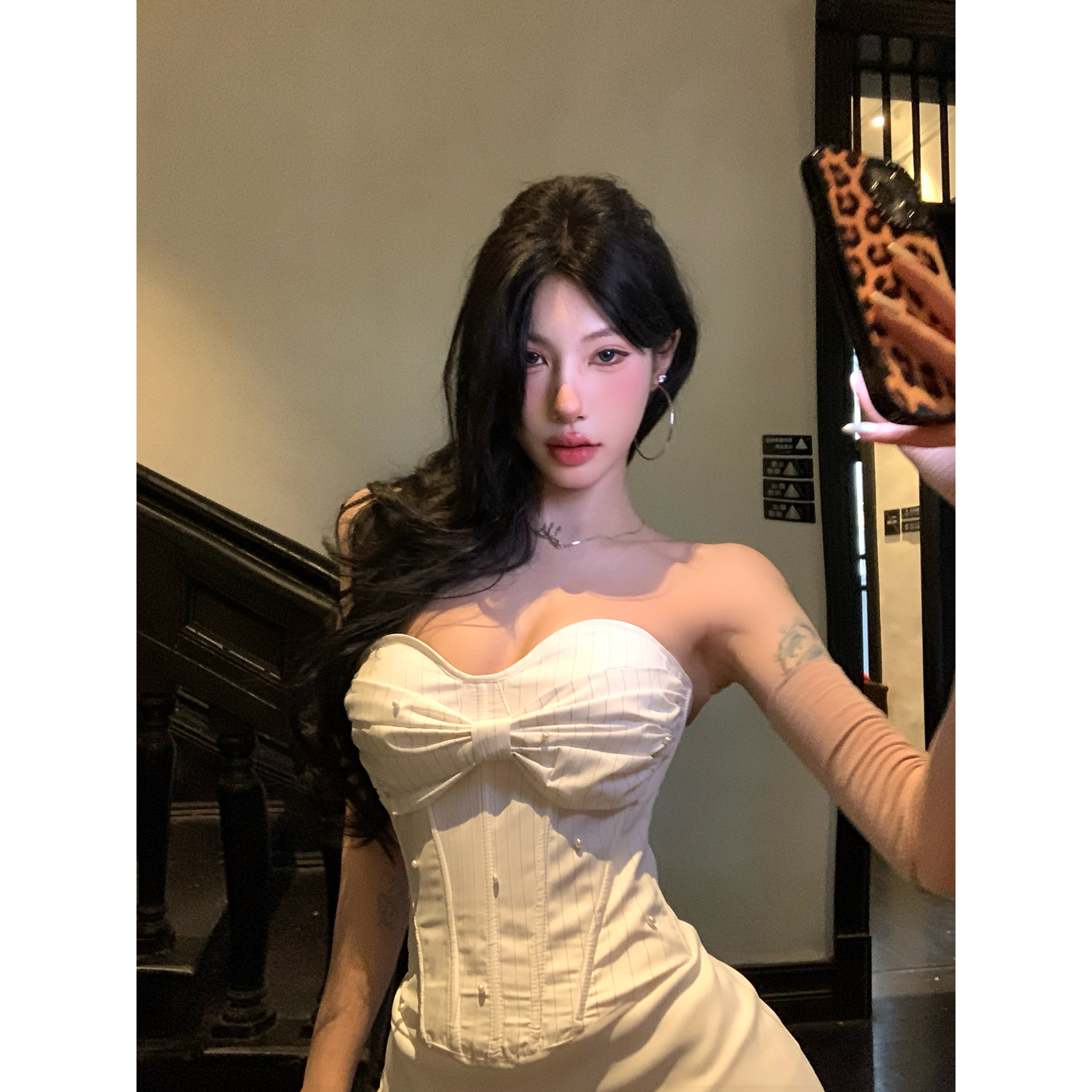 牛了牛了 条纹无袖抹胸上衣女2025夏季辣妹鱼骨胸衣法式吊带背心,女装/女士精品,背心吊带,淘宝优惠券,粉丝福利购,淘宝优惠卷