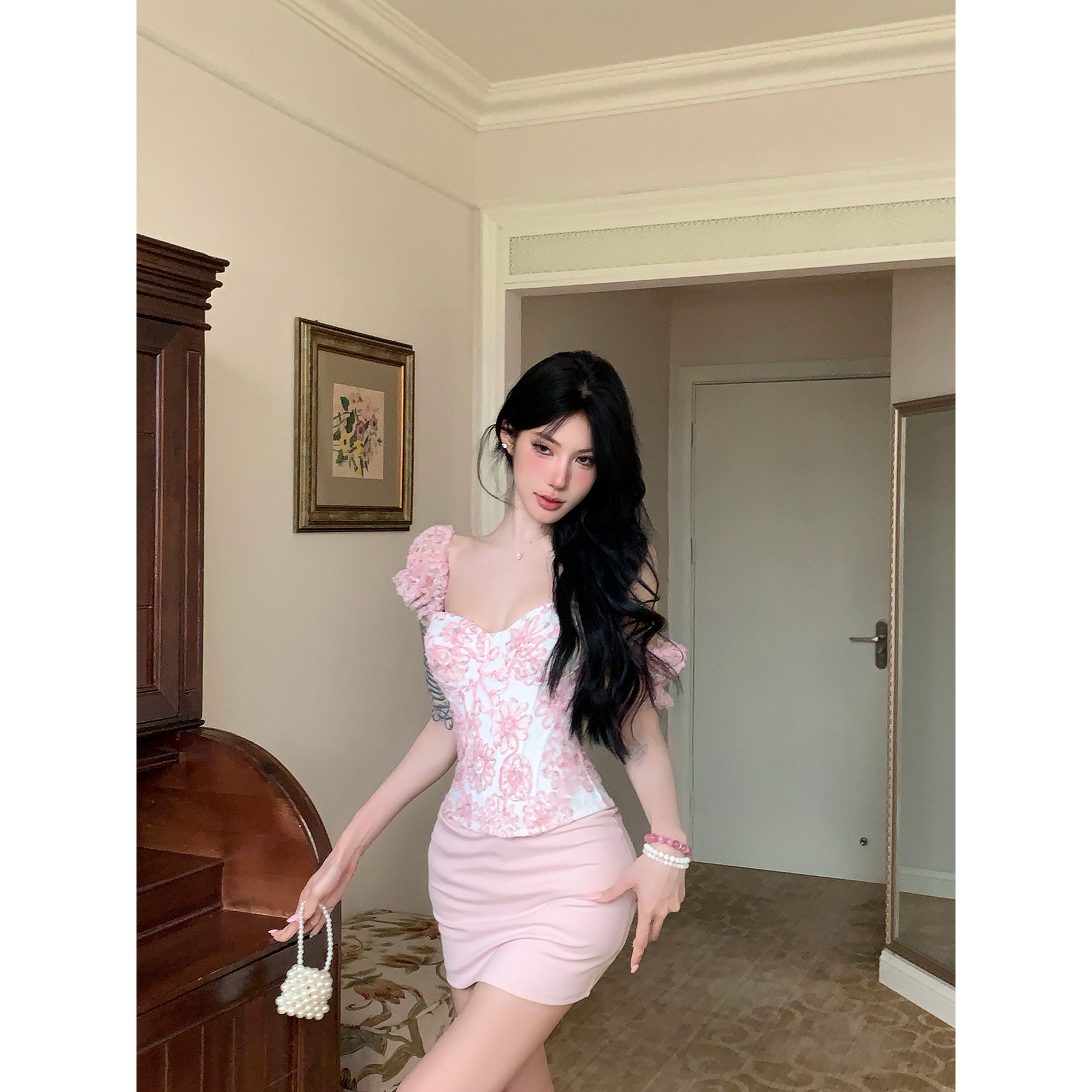 牛了牛了 法式吊带上衣女2025夏季粉色印花鱼骨胸衣纯欲抹胸上衣,女装/女士精品,背心吊带,淘宝优惠券,粉丝福利购,淘宝优惠卷