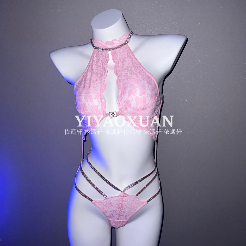 依遥轩镂空诱惑性感蕾丝镂空文胸纯欲风辣妹挂脖露背连体衣内搭