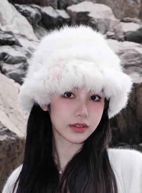 白色兔毛皮草帽子女2025新款秋冬保暖护耳大头围显脸小毛绒渔夫帽