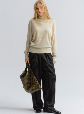 TOATEE 层次分割高领羊绒羊毛针织衫 暖白色