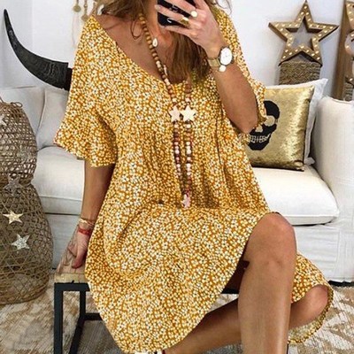 Loose trumpet sleeve print dress