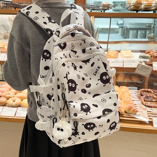 书包初中女生高颜值ins小众大容量双肩包小学生女孩搞怪可爱背包