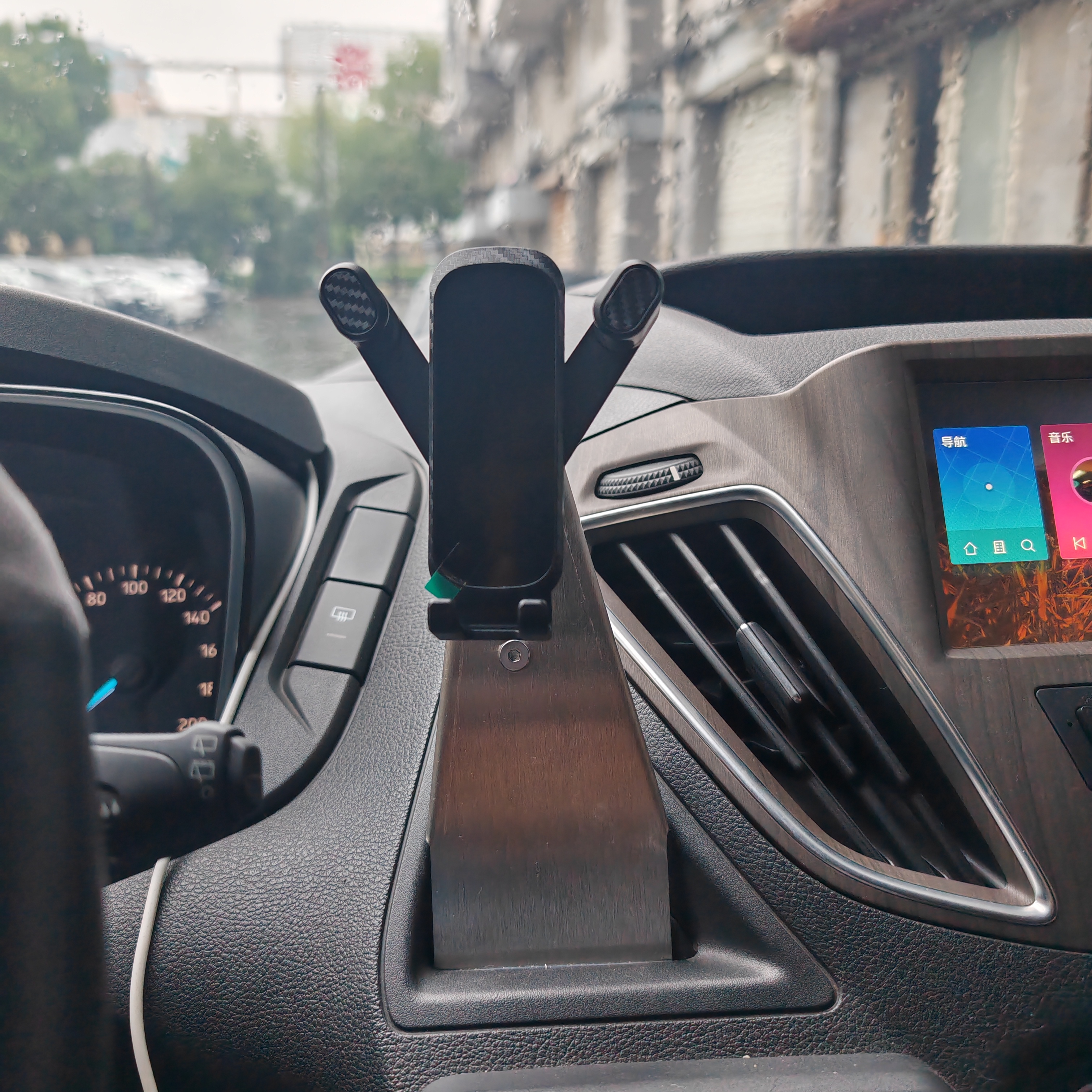 二代改进福特新全顺途睿欧手机支架底座V362专用304不锈钢卡扣式