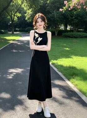 新中式国风黑色无袖连衣裙女2026年夏季新款显瘦花朵长裙气质裙子