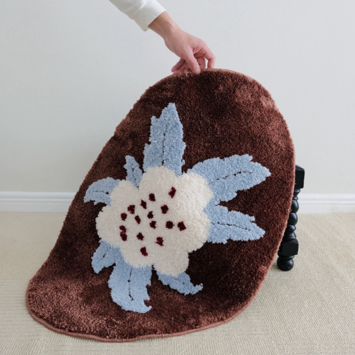 植绒地毯亚马逊跨境复古吸水浴室脚垫创意长毛礼品垫子