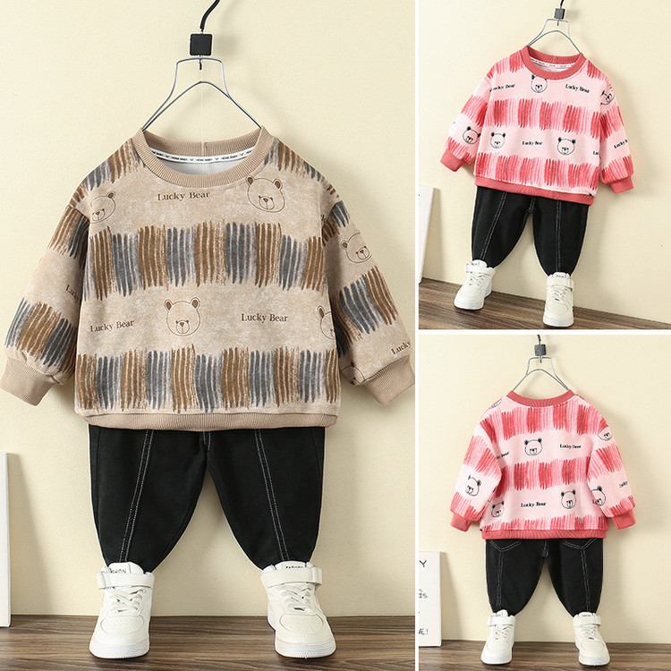 物思服饰&小熊不加绒卫衣挂拍90-150童装童装