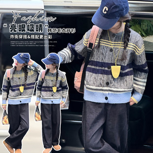 安琪拉88&2584拼色毛衣開(kāi)衫 童裝