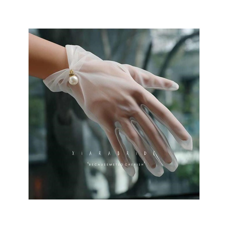结婚新娘短款珍珠优雅手套婚纱网纱赫本风白色拍照夏季礼服领证女
