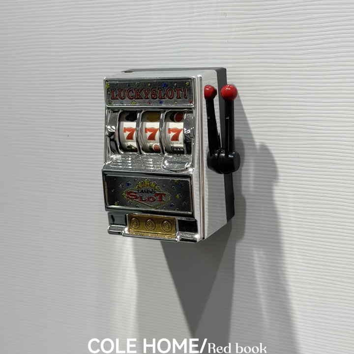 澳门冰箱贴水果机老虎机幸运777摇奖机旅纪念品创意礼品送礼好物