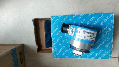 DRS60-CAA05000,有包装盒.