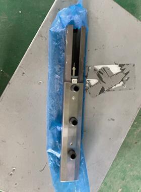 未使用基恩士静电消除器KEYENCESJ-B16SJ