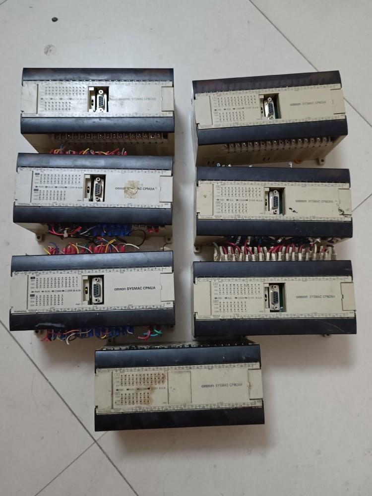 欧姆龙PLCCPM2A-60CDR-A拆机实物图片,无