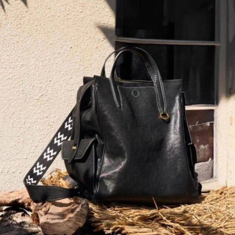 山下有循迹系列双肩包复古植鞣皮新款大容量旅行包14寸16寸电脑包