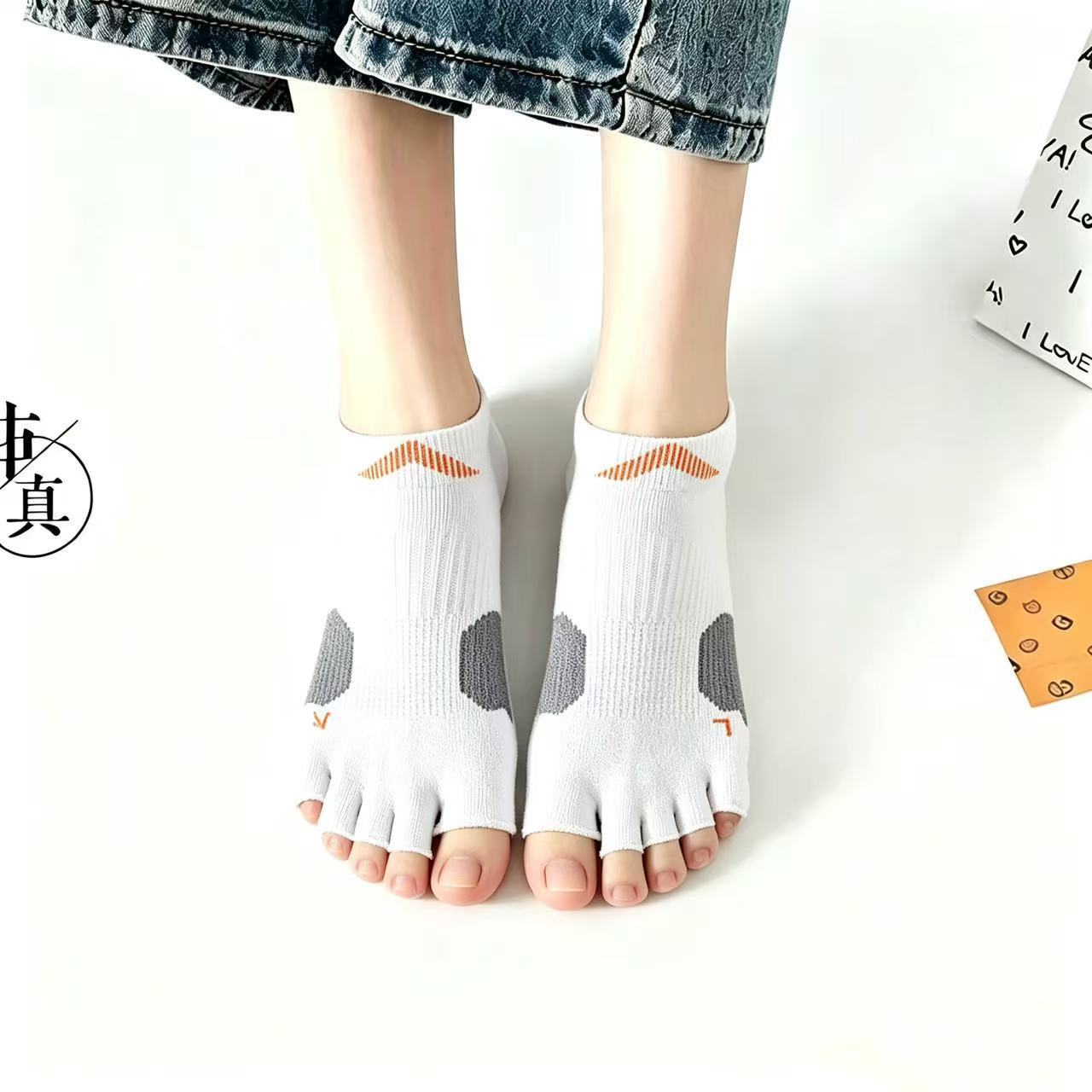 漏脚趾头袜子女款夏季短筒露趾鱼嘴袜白色五指袜防臭吸汗分趾袜棉