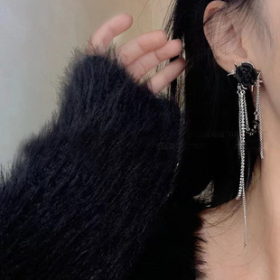 玫瑰少女感暗黑玫瑰耳环甜酷风一体式 法式 镶钻链条流苏珠子耳环