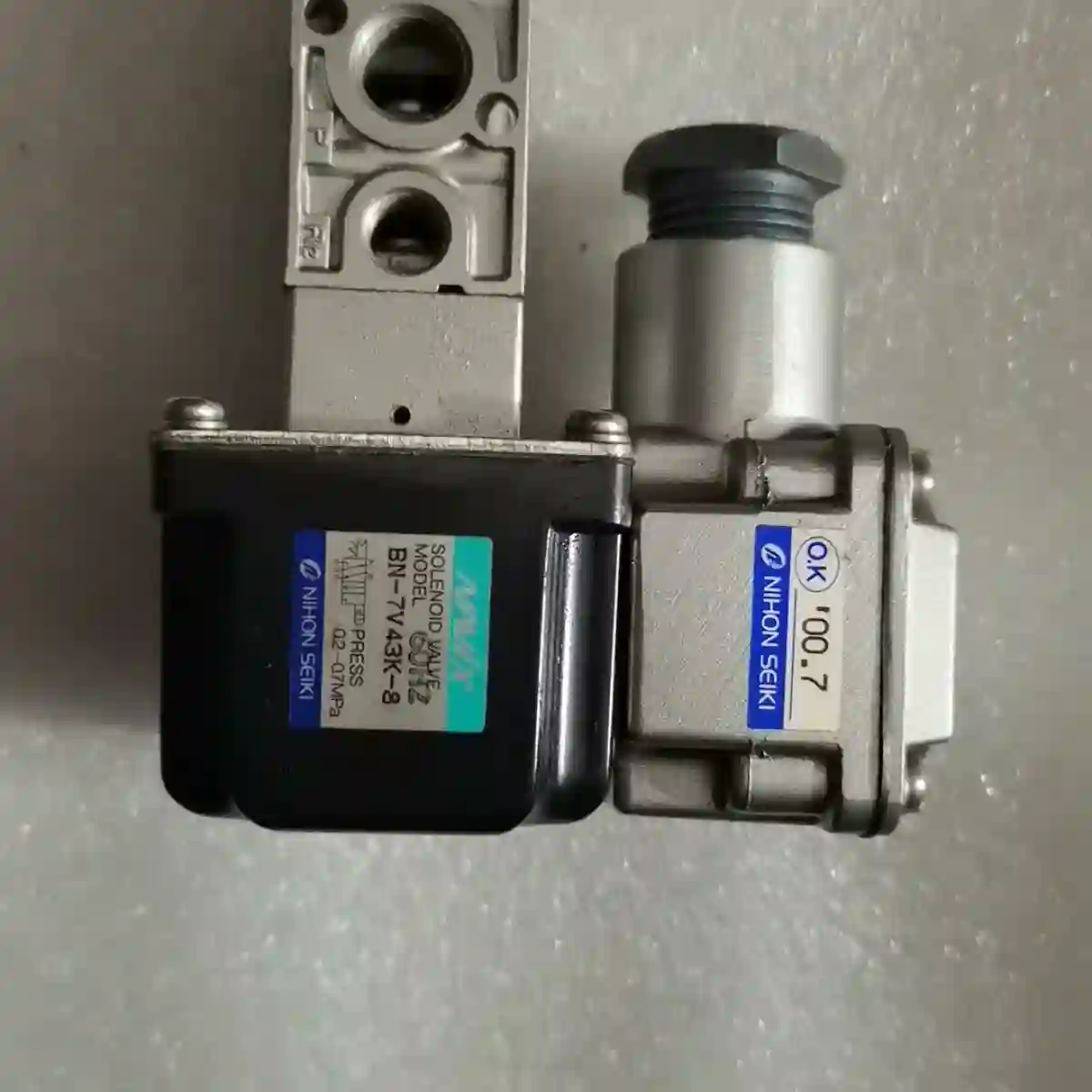 BN-7V43K-8 电磁阀全新原厂件，价格优惠，欢迎咨议价
