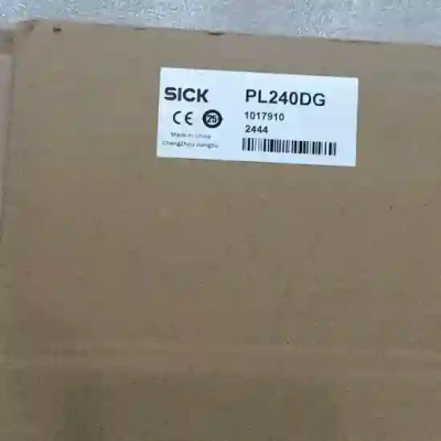 SICK西克PL240DG光电传感器，全新原装，订货号1议价