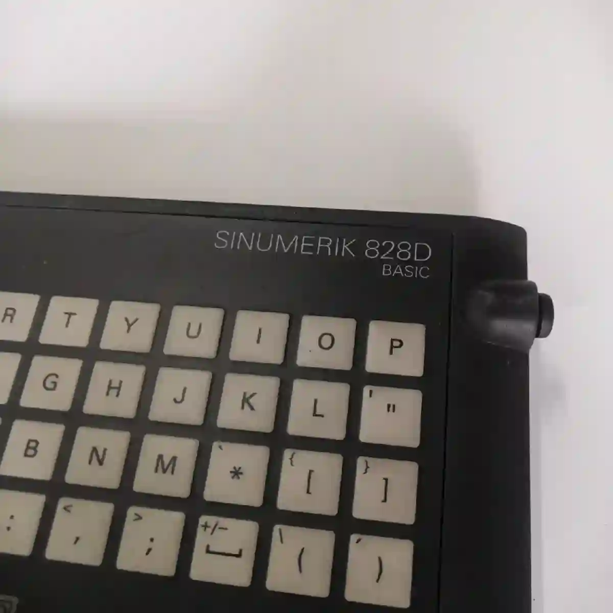 西门子828D数控系统面板 5AE39859151 A5议价