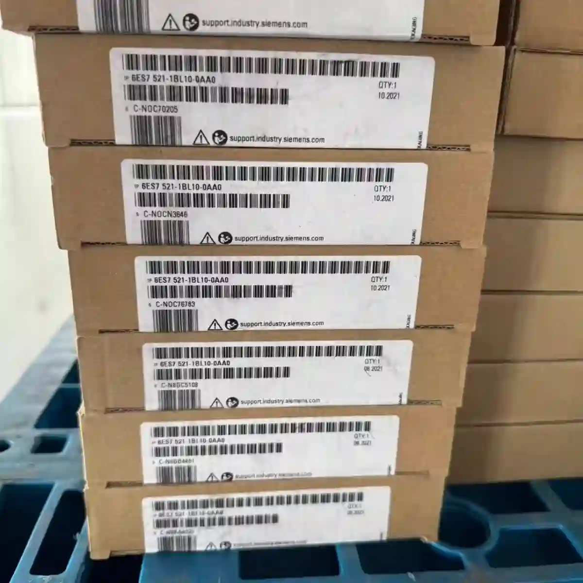 西门子PLC模块，型号6ES7 521-1BL10-0A议价