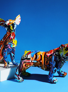 简约创意客厅炫彩狗摆件家居办公室装饰品玄关酒柜树脂工艺品