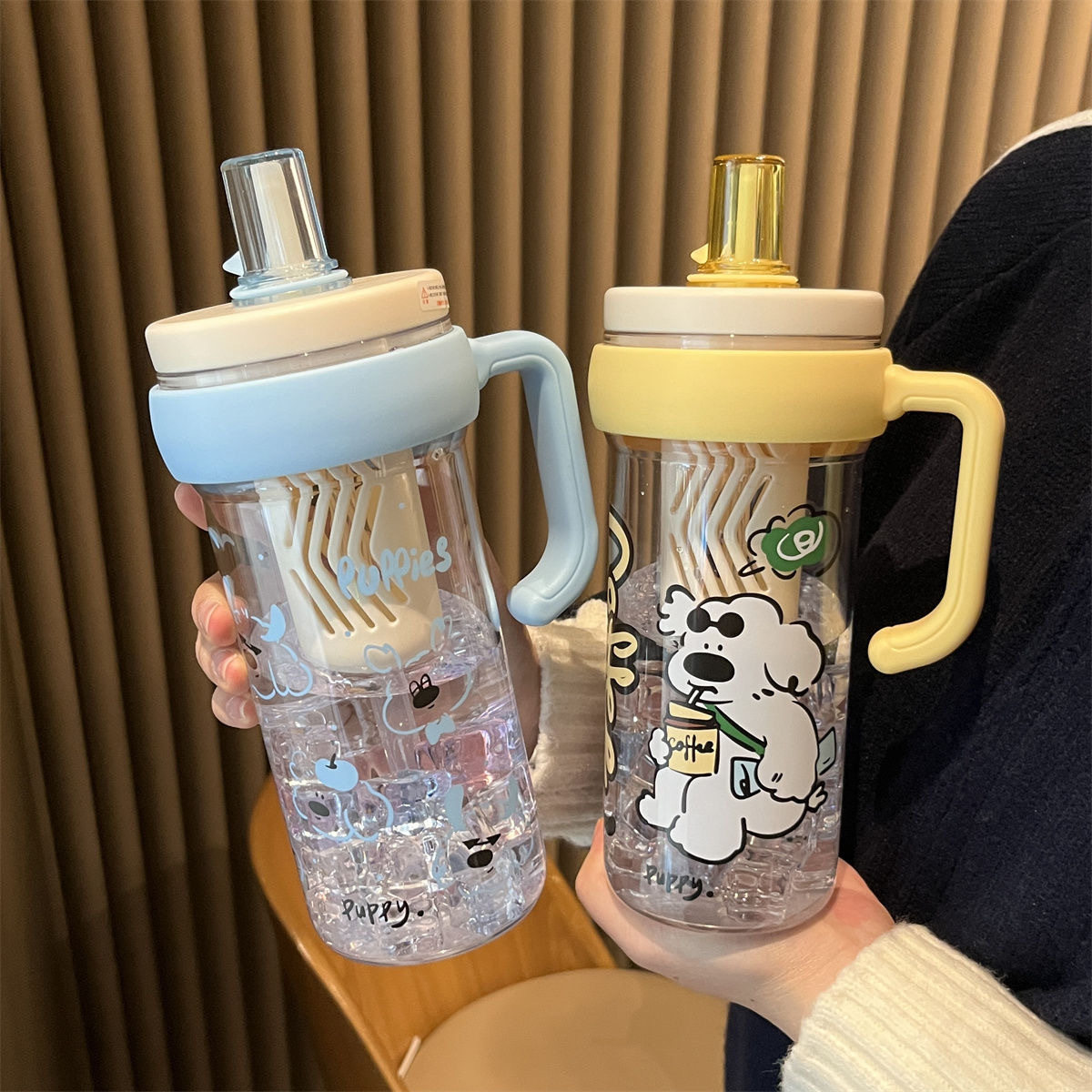 大容量冰霸杯高颜值女生夏季耐高温便携水杯带吸管茶水分离塑料杯