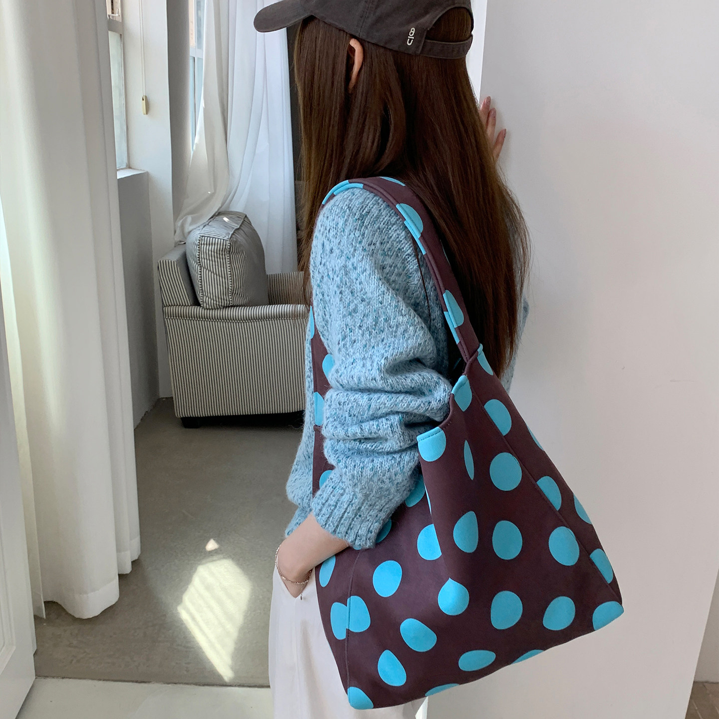 秋冬新款复古波点单肩包撞色时尚韩版托特包慵懒风松弛感通勤布包,箱包皮具/热销女包/男包,单肩包,淘宝优惠券,粉丝福利购,淘宝优惠卷