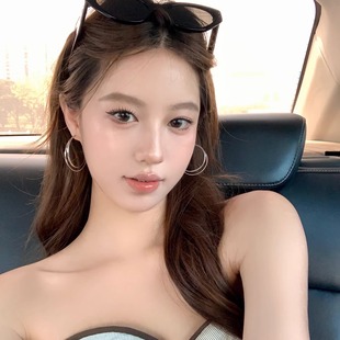 银色双层圆圈耳环2025新款 高级感耳圈独特漂亮方圆脸素圈耳饰 爆款