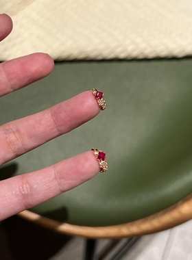 新中式仿红色小方钻耳扣2025新款爆款高级感耳环独特气质小众耳饰