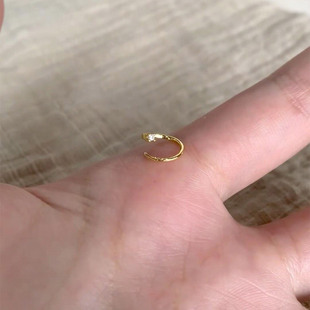 冷淡风螺旋仿锆石耳钉女轻奢高级感后挂式 耳饰日常百搭方圆脸耳环