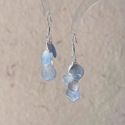 夏日清冷感渐变蓝色花瓣贝壳耳钩