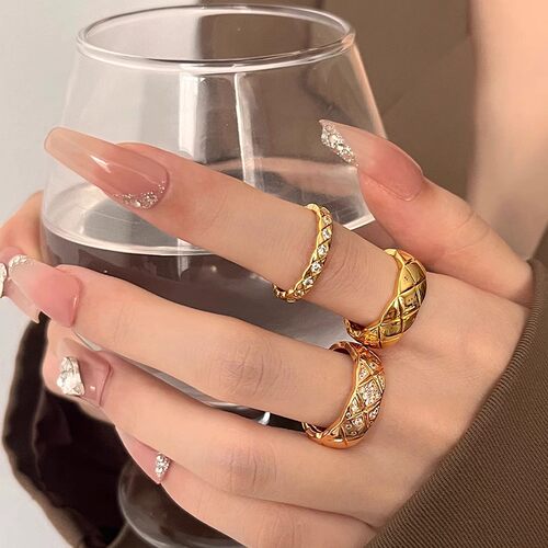 小香风菱格纹戒指女2025新款